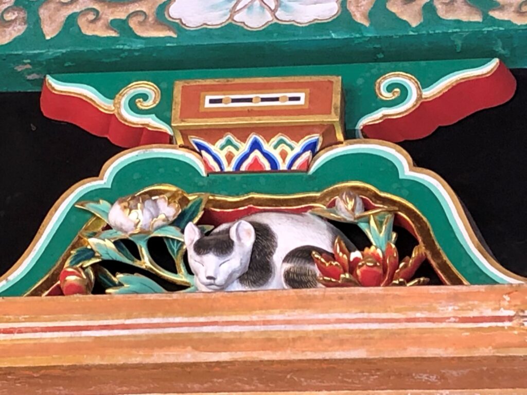 眠り猫